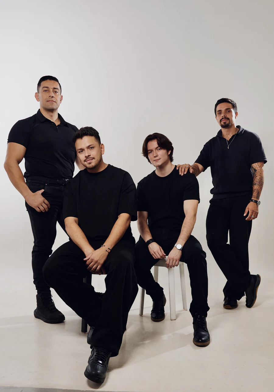 El equipo en acción